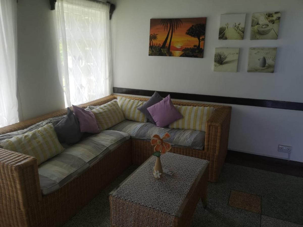 Villa Karel Mauritius Beach House Riambel Esterno foto